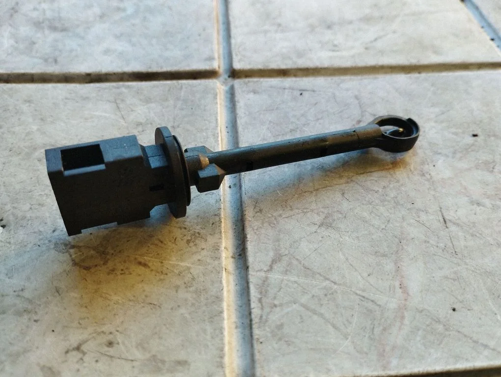 Interior temperature sensor – Audi A6 Allroad C6 (2006-2011)