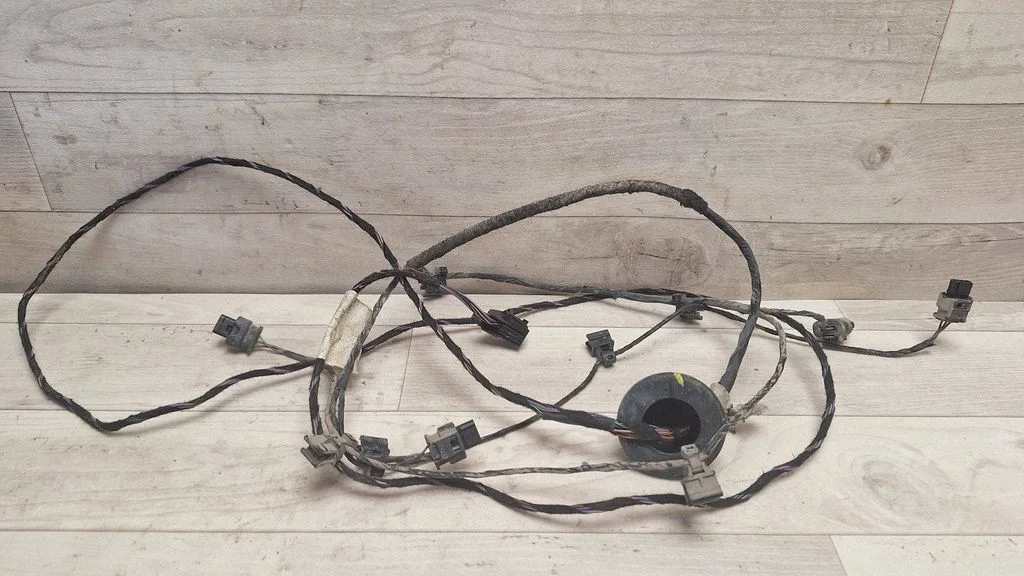 Parking sensor (PDC) wiring loom – Skoda Octavia Mk2 (1Z) (2004-2013)