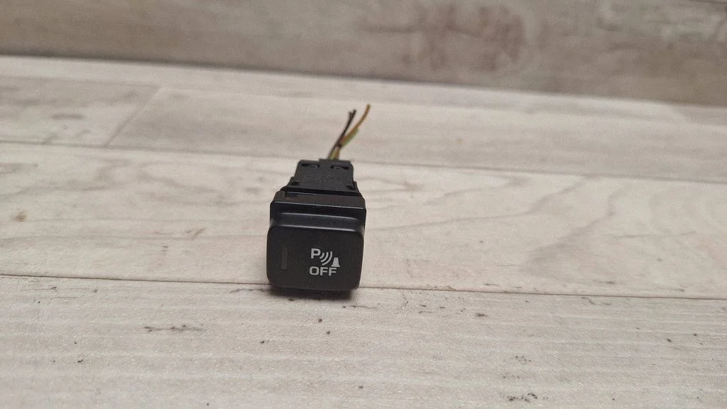 Parking (PDC) sensor switch – Citroen C4 Grand Picasso (2007-2013)