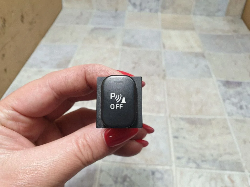 Parking (PDC) sensor switch