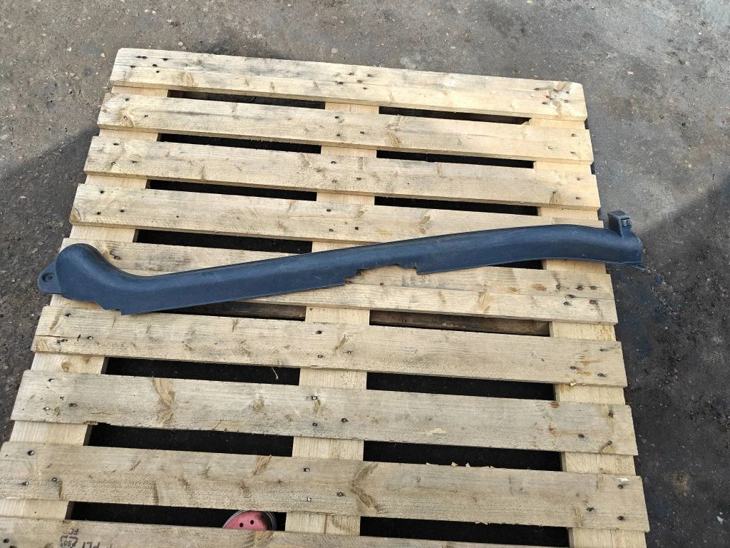 Other sill/pillar trim element BK21502C44CD