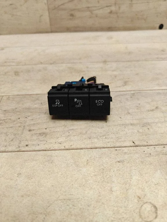 ESP (stability program) switch 96657752ZD