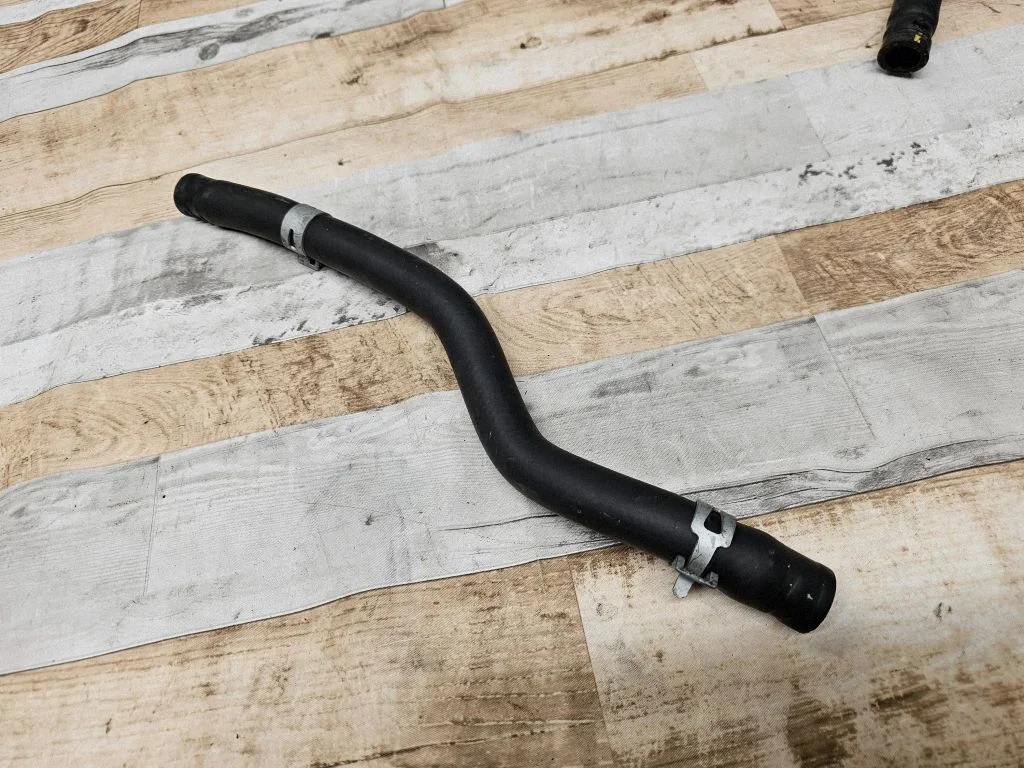 Heater radiator pipe/hose 100806