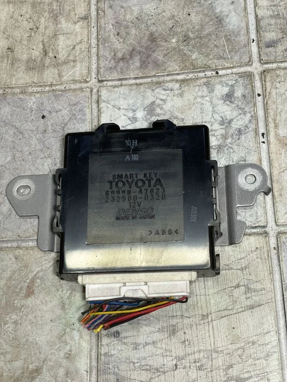 CAS control unit/module 8999047023