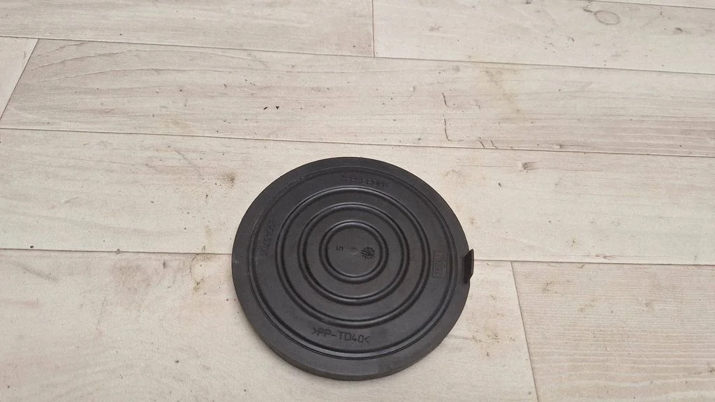 Priekšējā luktura pārsegs 89045708