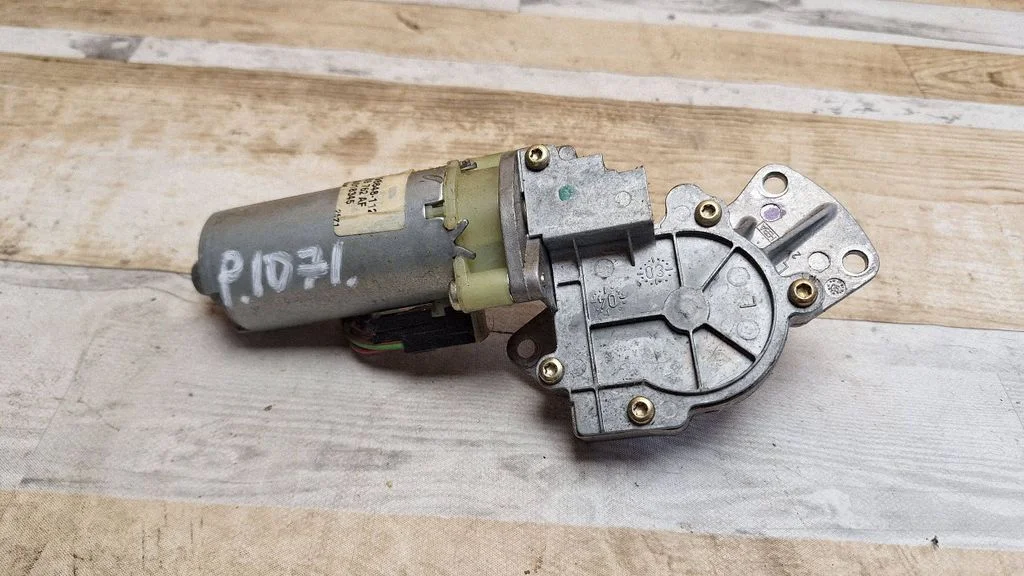 Seat adjustment motor 3B0959762