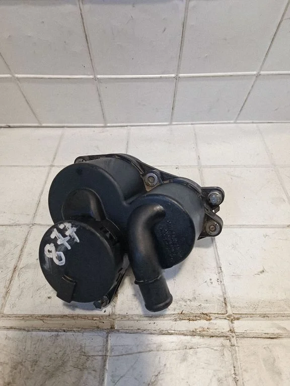 Karteriventilatsiooni klapp