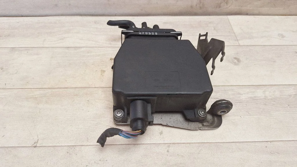 Valve vacuum – Volkswagen Passat B6 (2005-2010)