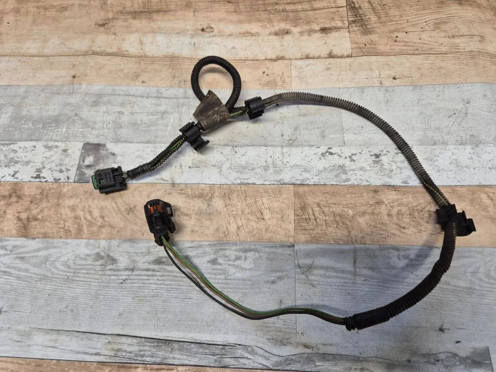 Front ABS sensor wiring – Opel Vectra C (2002-2005)