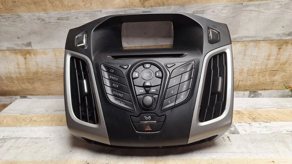 Multimeedia juhtplokk – Ford Focus (2010-2017)