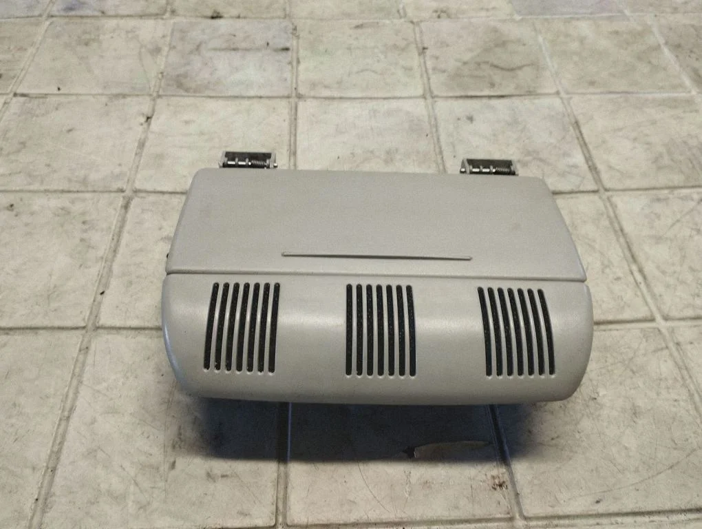 Sunglasses storage box – Skoda Octavia Mk2 (1Z) (2004-2013)