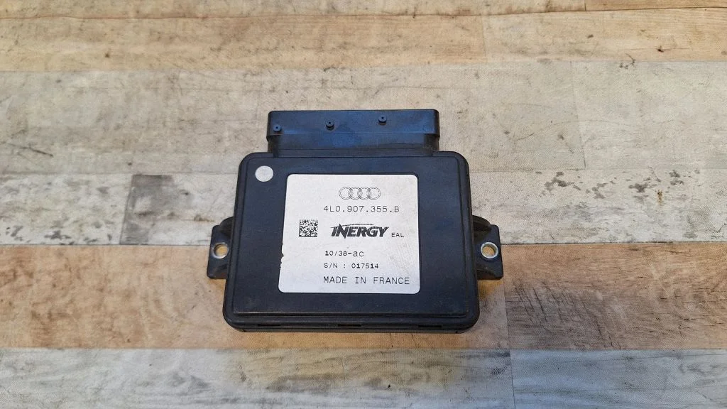 Hand brake control module 4L0907355B