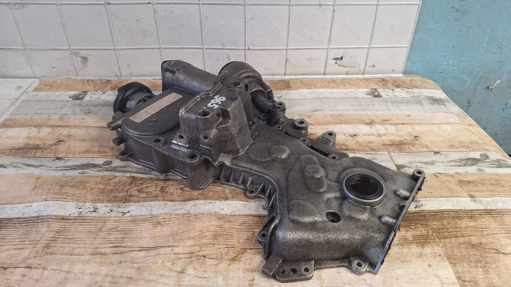 Timing chain cover – Volkswagen Golf IV (1998-2005)