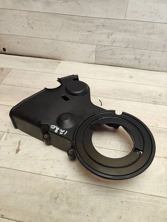 Timing chain cover – Volkswagen Tiguan Allspace (2017-)