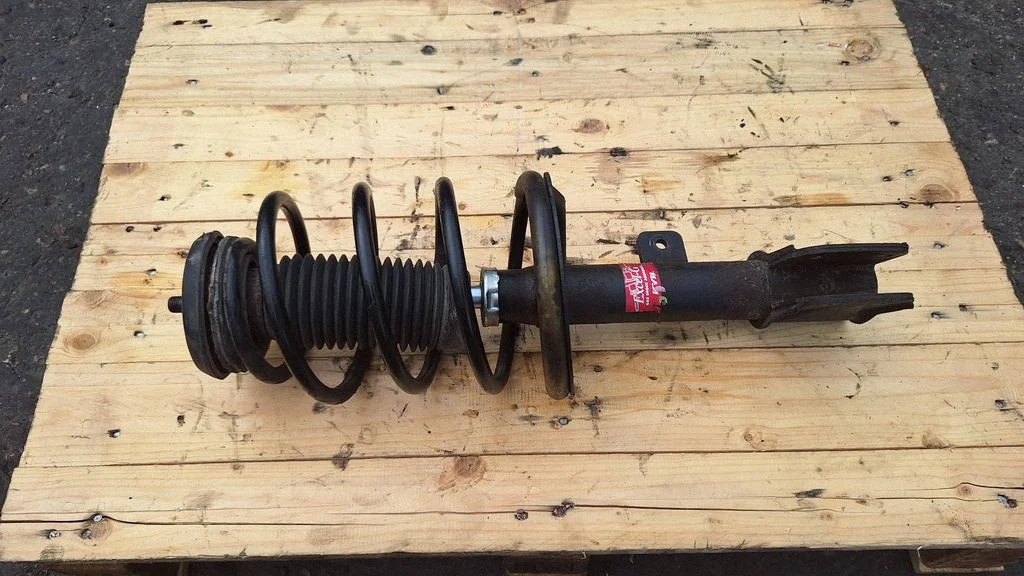 Front shock absorber with coil spring – Citroen C4 Grand Picasso (2007-2013)