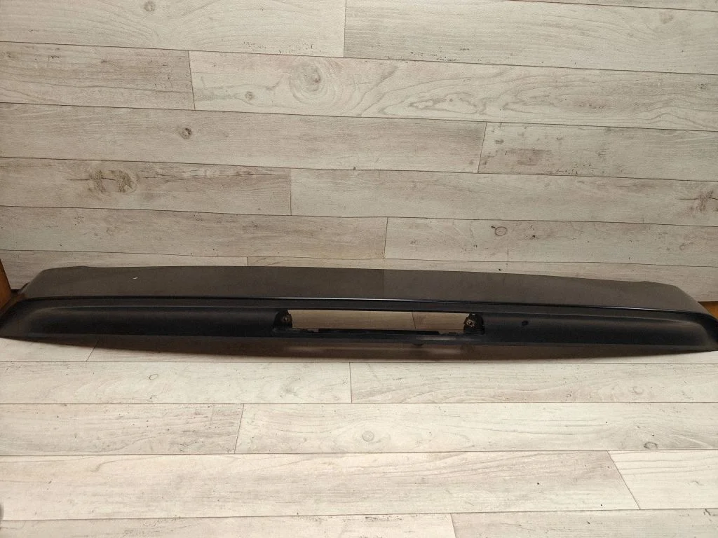Tailgate/trunk spoiler 74900SJD