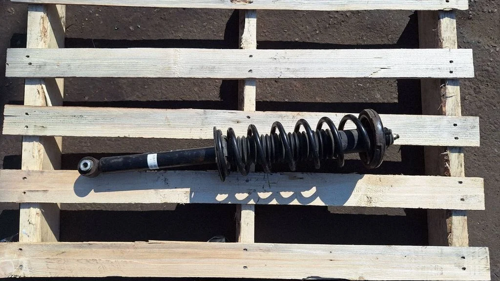 Rear shock absorber with coil spring – right