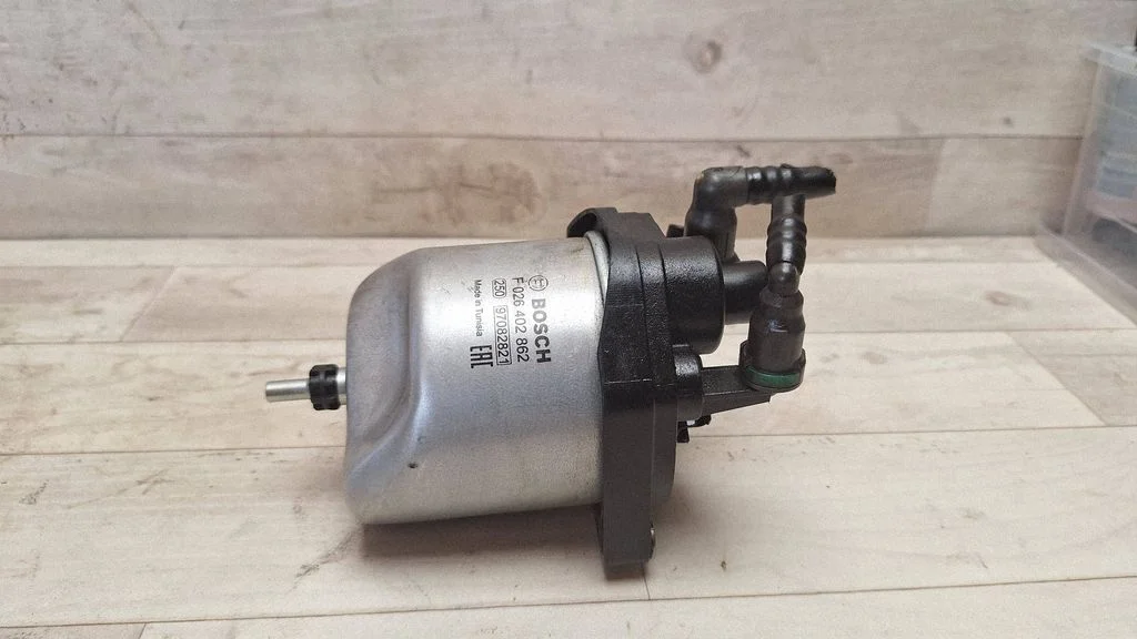 Obudowa filtra paliwa – Citroen C4 Grand Picasso (2007-2013)