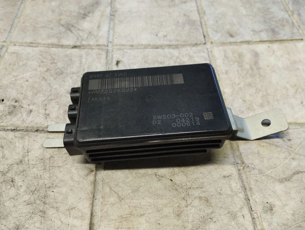 Seat pressure sensor – Mazda 3 I (2003-2006)