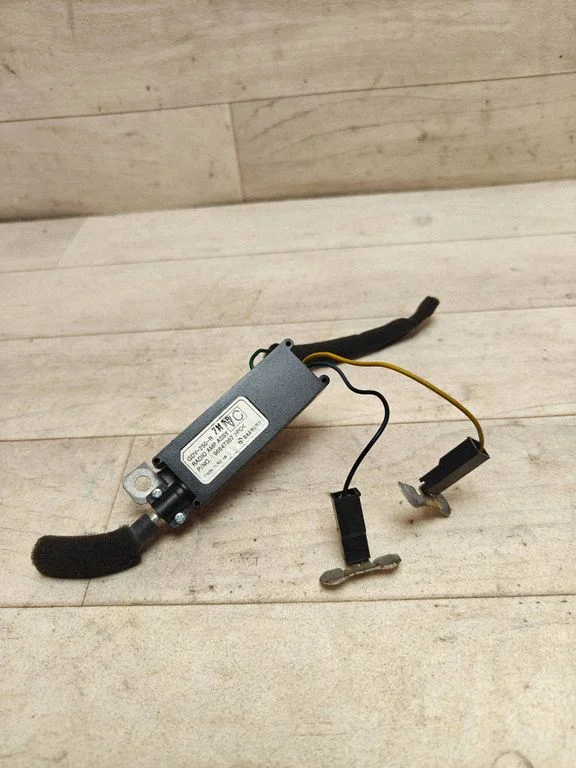Antenna control unit 96647367