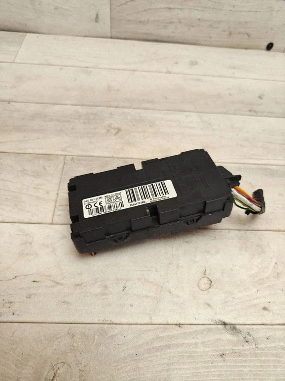 Tire pressure control unit – Citroen C5 (2005-2008)