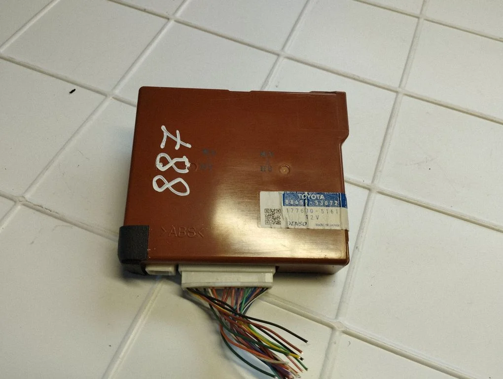 Air conditioning/heating control unit – Lexus IS 220D-250-350 (2006-2013)