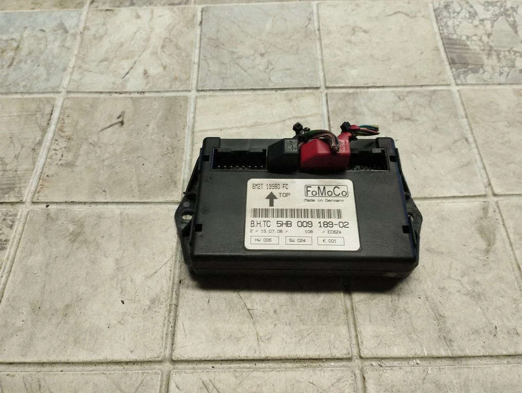 Air conditioning/heating control unit – Ford Galaxy (2006-2015)