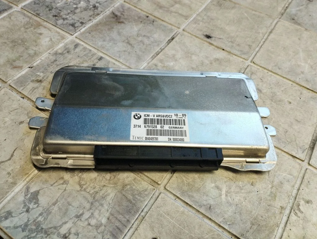 ESP (stability system) control unit – BMW 7 Series F01 F02 F03 F04 (2008-2016)