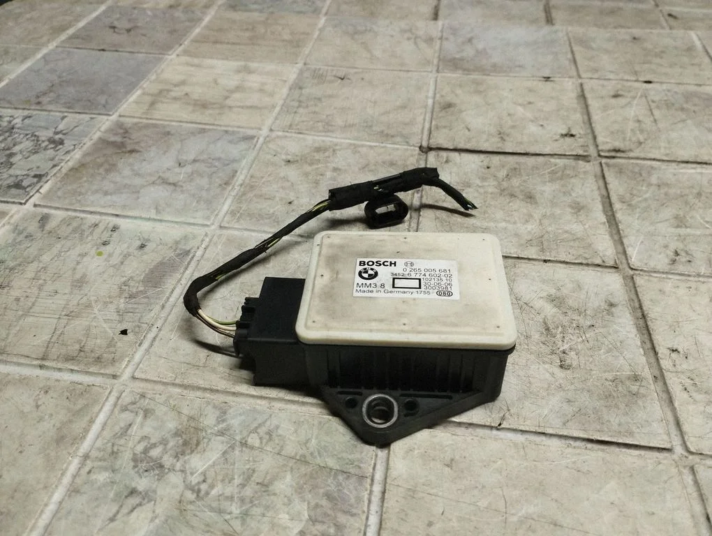 ESP (stability system) control unit – BMW 5 Series E60 E61 (2004-2010)