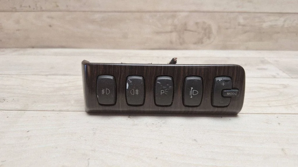 A set of switches – Fiat Croma (2006-2016)