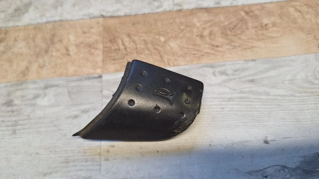 Steering wheel trim – Opel Meriva A (2003-2010)