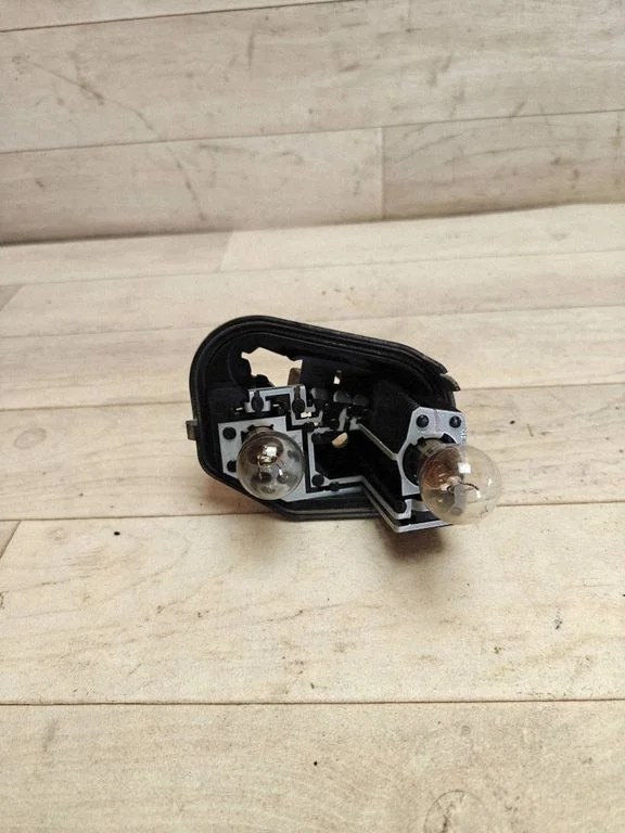 Pokrywa oprawki lampy tylnej – Citroen C5 (2008-2016)