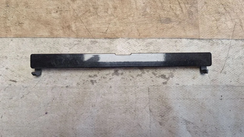 Roof bar rail cover – Opel Astra H (2004-2012)