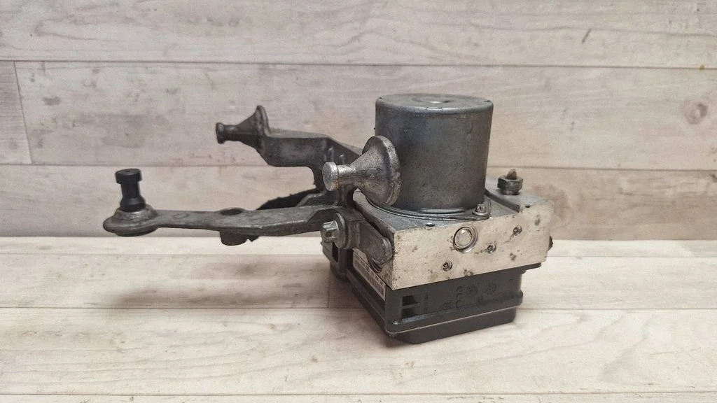 ABS-plokk – Mercedes-Benz B-klass W245 (2005-2011)