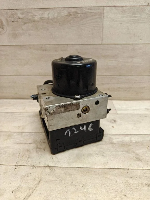 ABS block – Seat Alhambra (Mk1) (1996-2010)