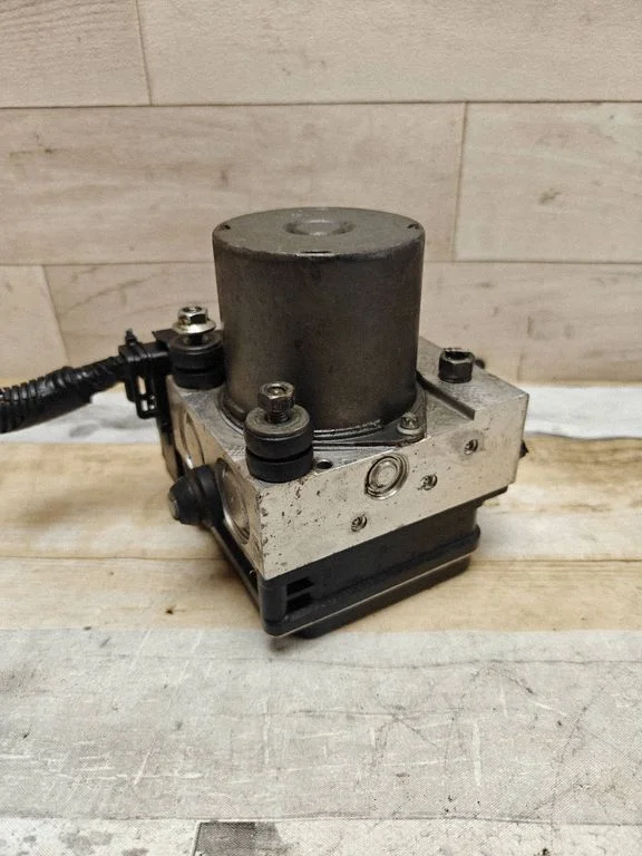 ABS-plokk – Honda CR-V (2007-2012)
