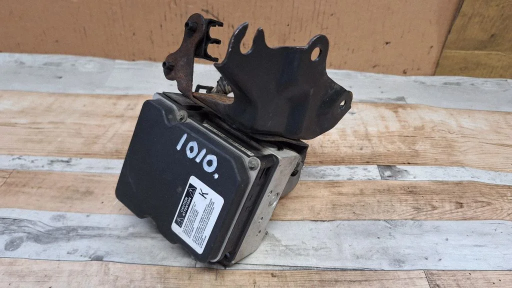 ABS-plokk – Toyota Auris 150 (2006-2012)