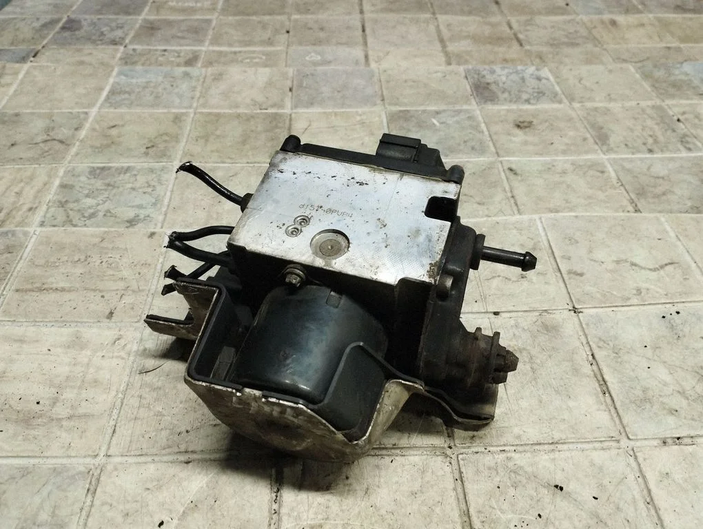 ABS block – Volkswagen Passat B6 (2005-2010)