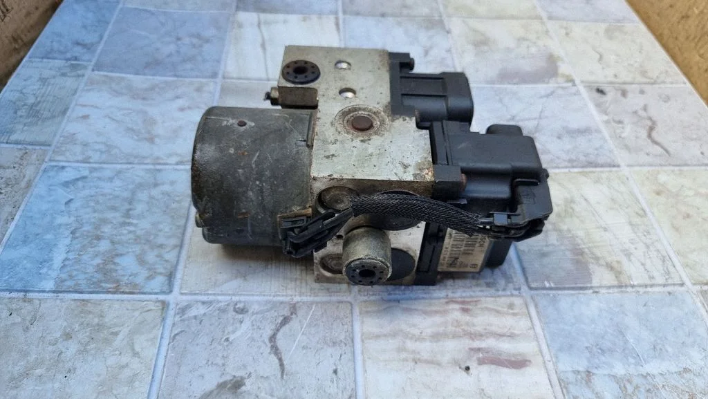 ABS-plokk – Opel Meriva A (2003-2010)