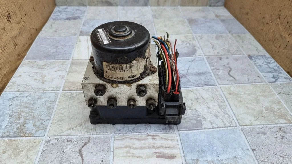 Pompa ABS – Ford Focus (1998-2004)