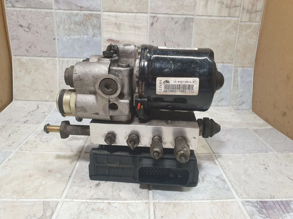 ABS block 7M0614111B