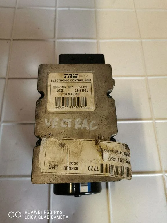 ABS block – Opel Vectra B (1996-2002)