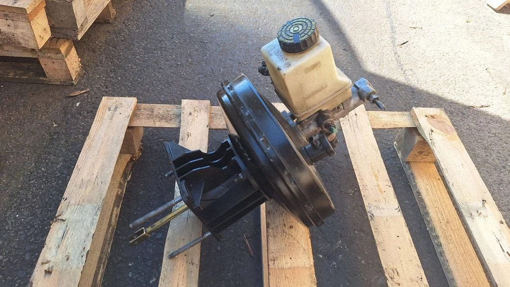 Brake booster P9646710380