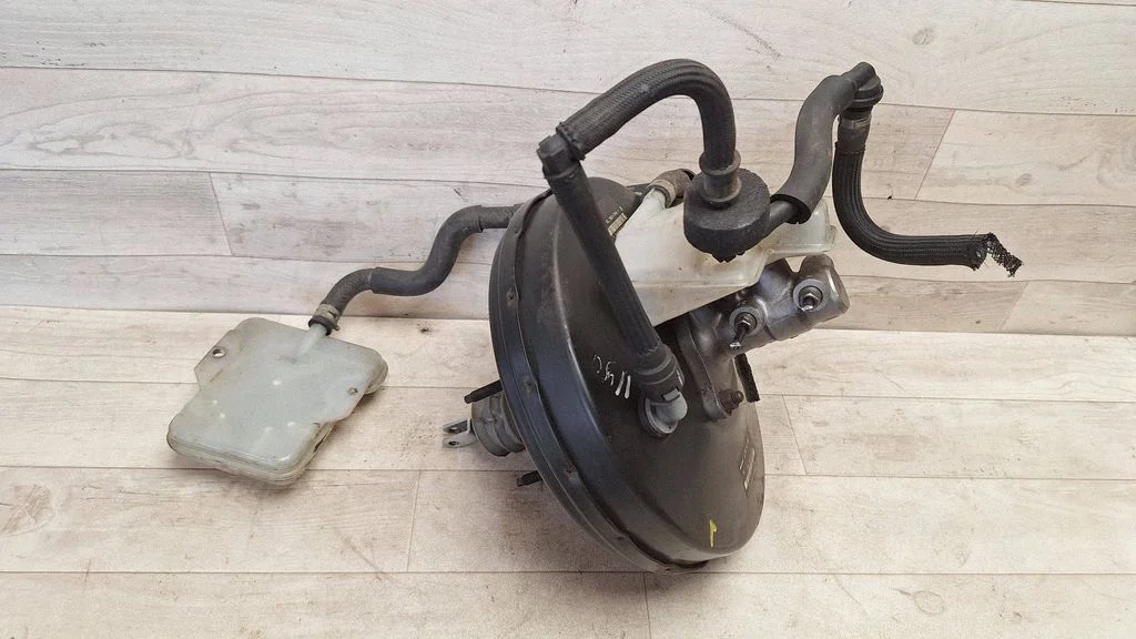 Brake booster 03786472014