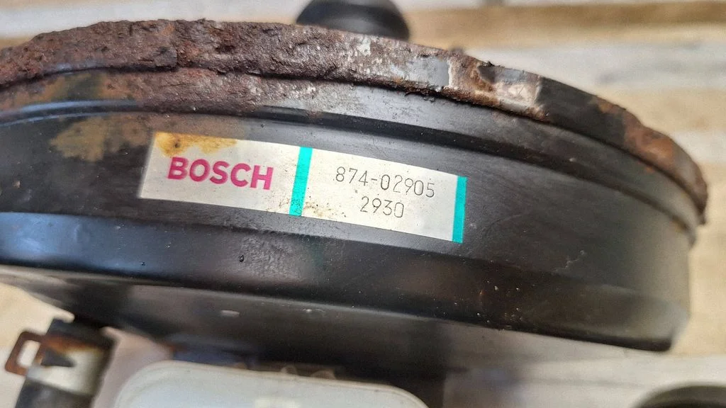 Brake booster – Toyota Yaris Verso (1999-2005)