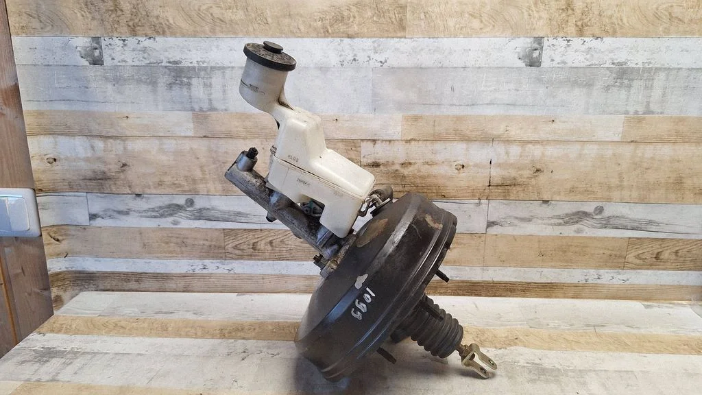 Brake booster 13101011730