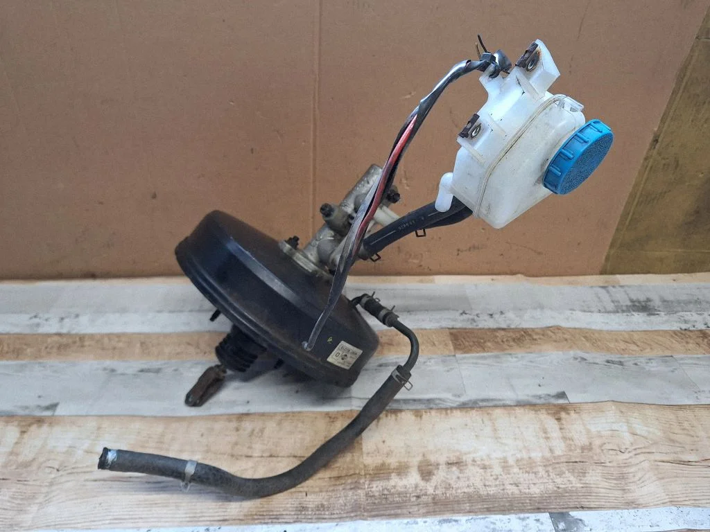 Brake booster – Nissan Almera N16 (2000-2010)