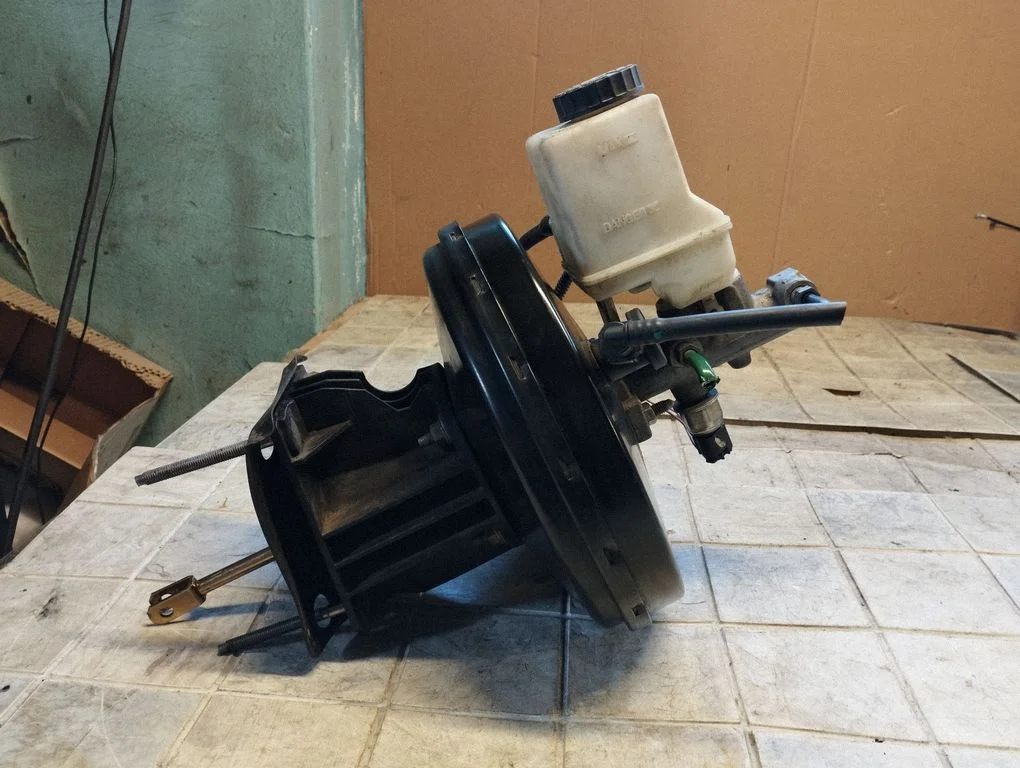 Brake booster P9646710380