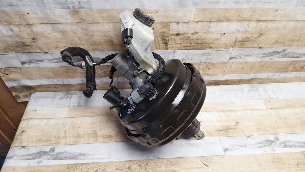 Brake booster P31329896