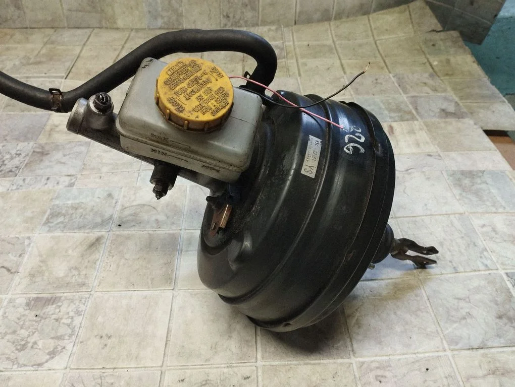 Brake booster – Subaru Outback (2007-2009)
